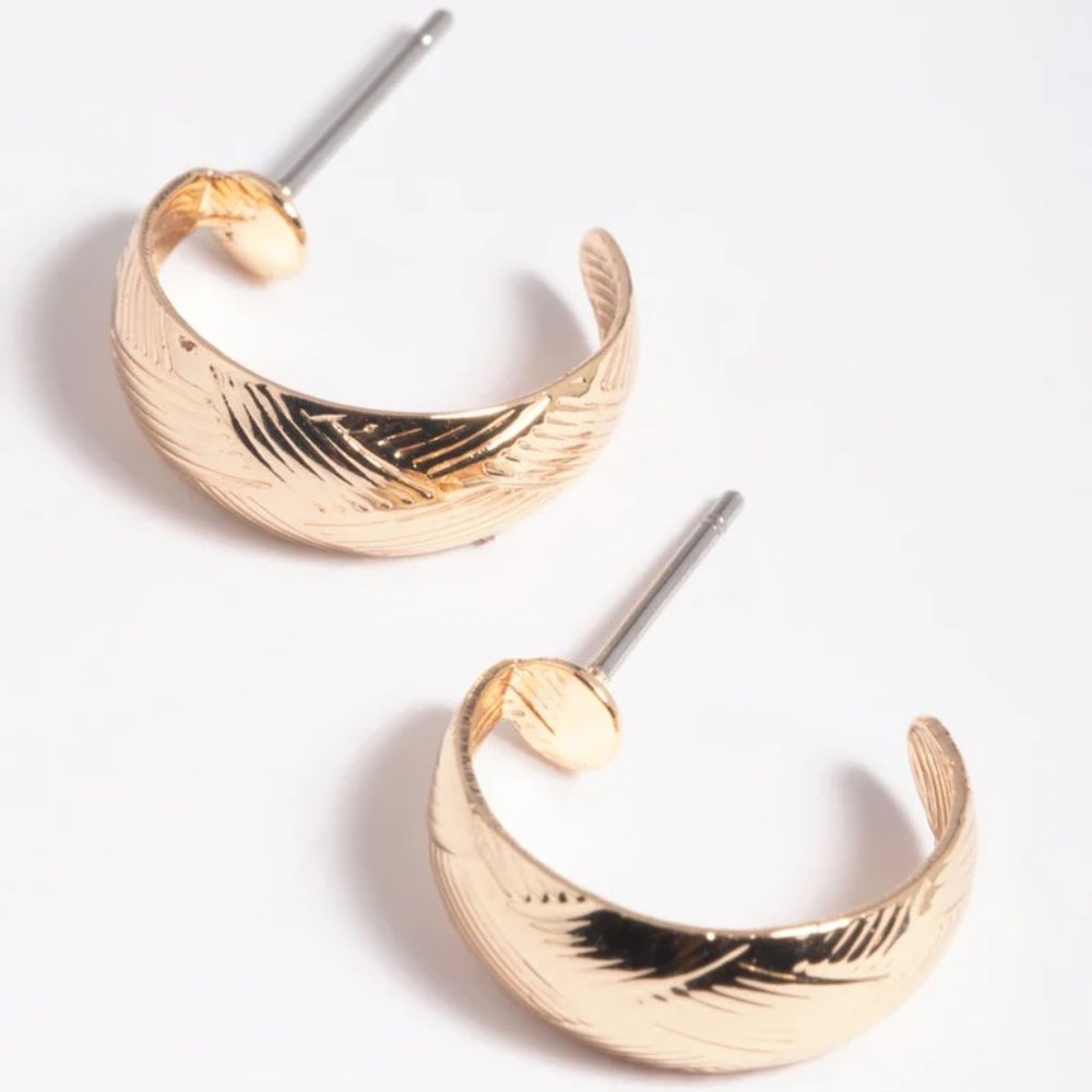 LOVISA Contemporary Gold Woven Texture Huggie Hoop Earrings**NEW!